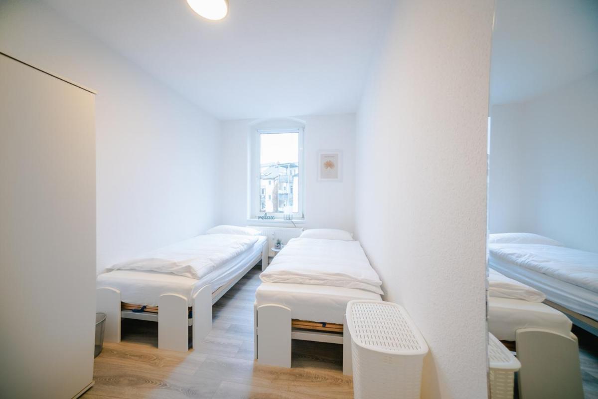 Ferienwohnung Laura In Gera Fuer Bis Zu 4 Personen - Neu Renoviert Luaran gambar